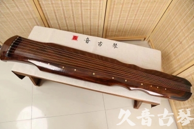 氹仔岛●久音古琴  ●今日推荐20240508  [断纹伏羲式]